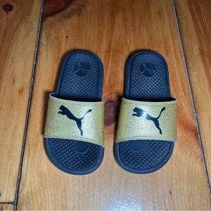 Youth Puma Black & Gold Shimmer Slides